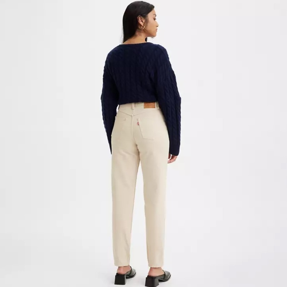 Levi’s Mom jeans (27X30) - Picture 9 of 15